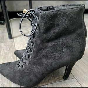 Forever ankle heel boots size 6
